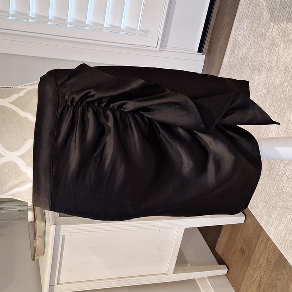 🆕️ Part Two mini skirt - Picture 1 of 7